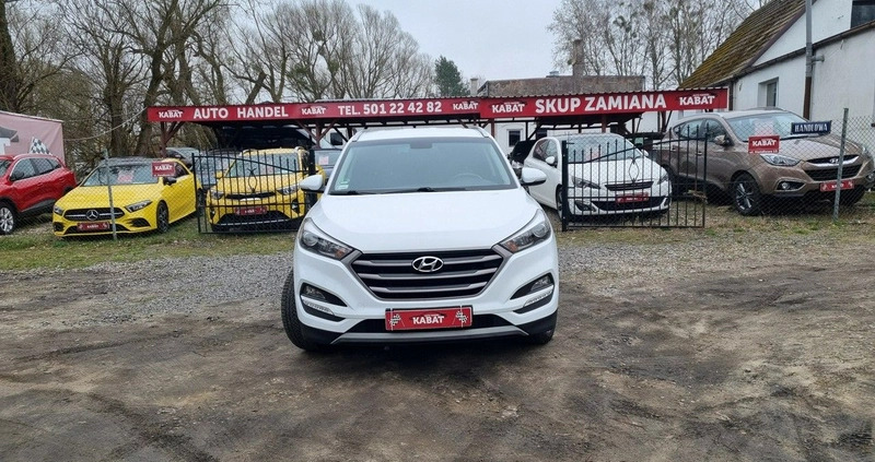 Hyundai Tucson cena 61900 przebieg: 174000, rok produkcji 2016 z Kamieńsk małe 211